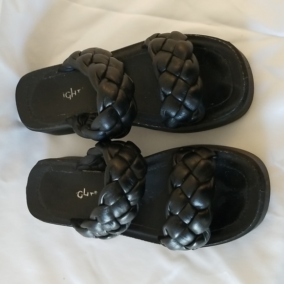 black braided platform sandals - Picture 7 of 7